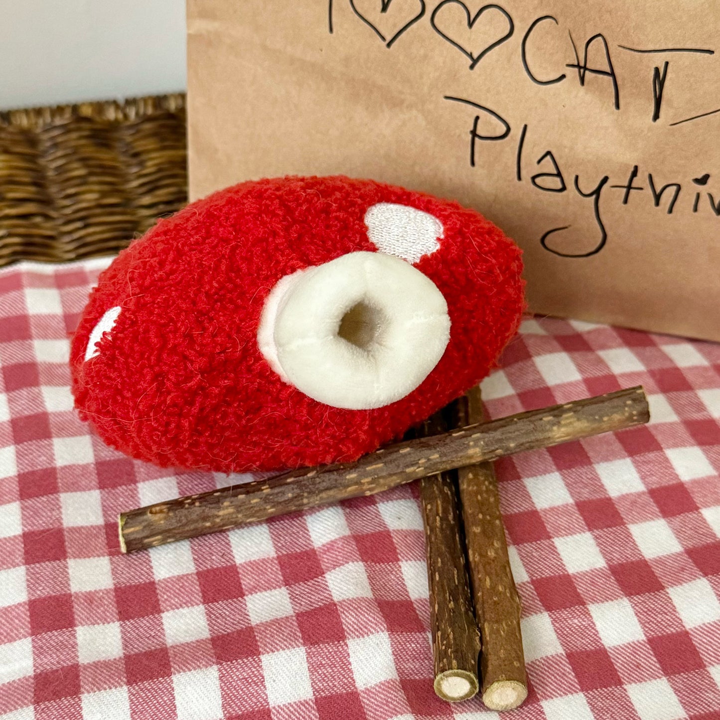 Mushroom Matatabi Chew Toy — Durable Cat Teaser for Boredom Relief